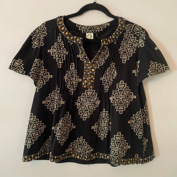 Anthropologie Akemi + Kim Women's size Medium Black Beaded Boho Top - Picture 1 of 10